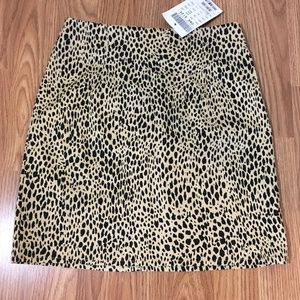 Brandy Melville Leopard Skirt- Never worn